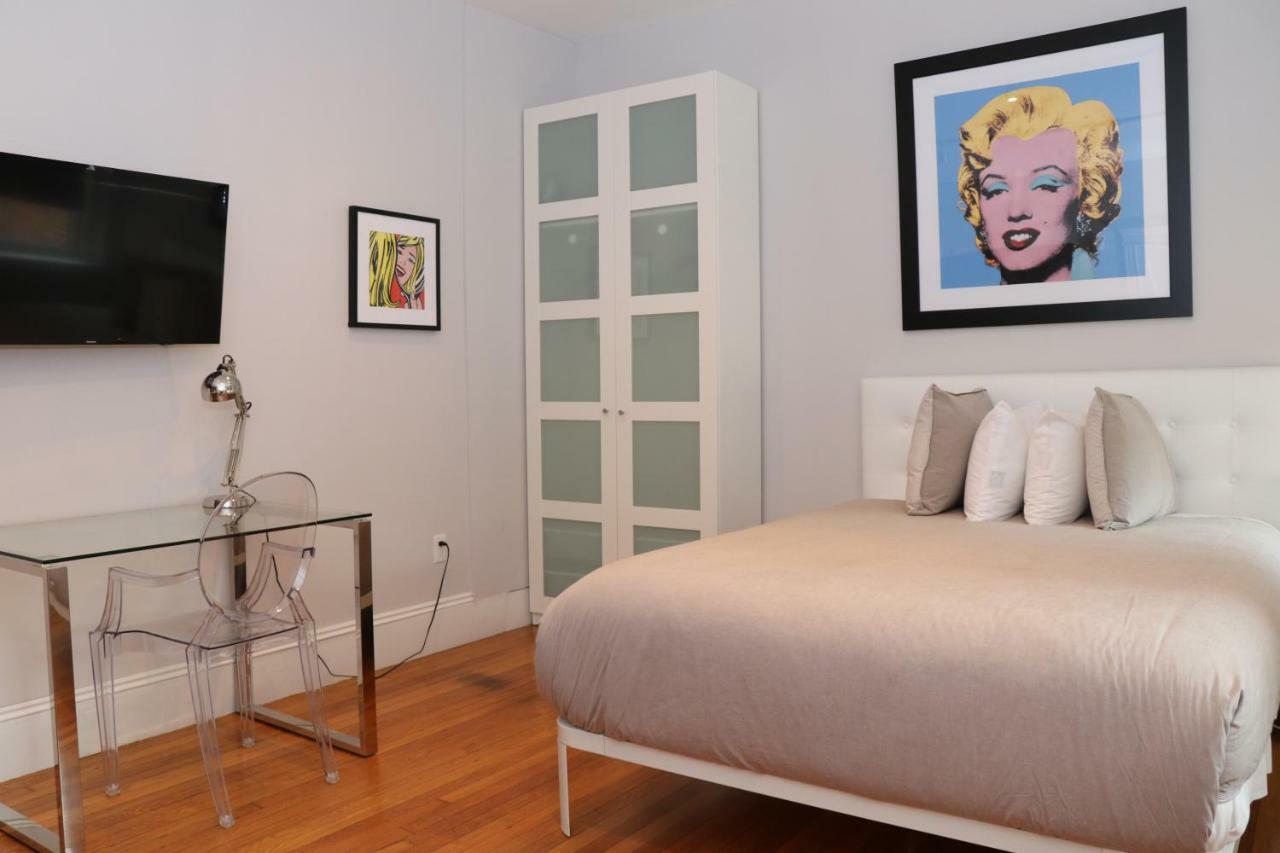 A Stylish Stay W/ A Queen Bed, Heated Floors.. #21 Brookline Exterior photo