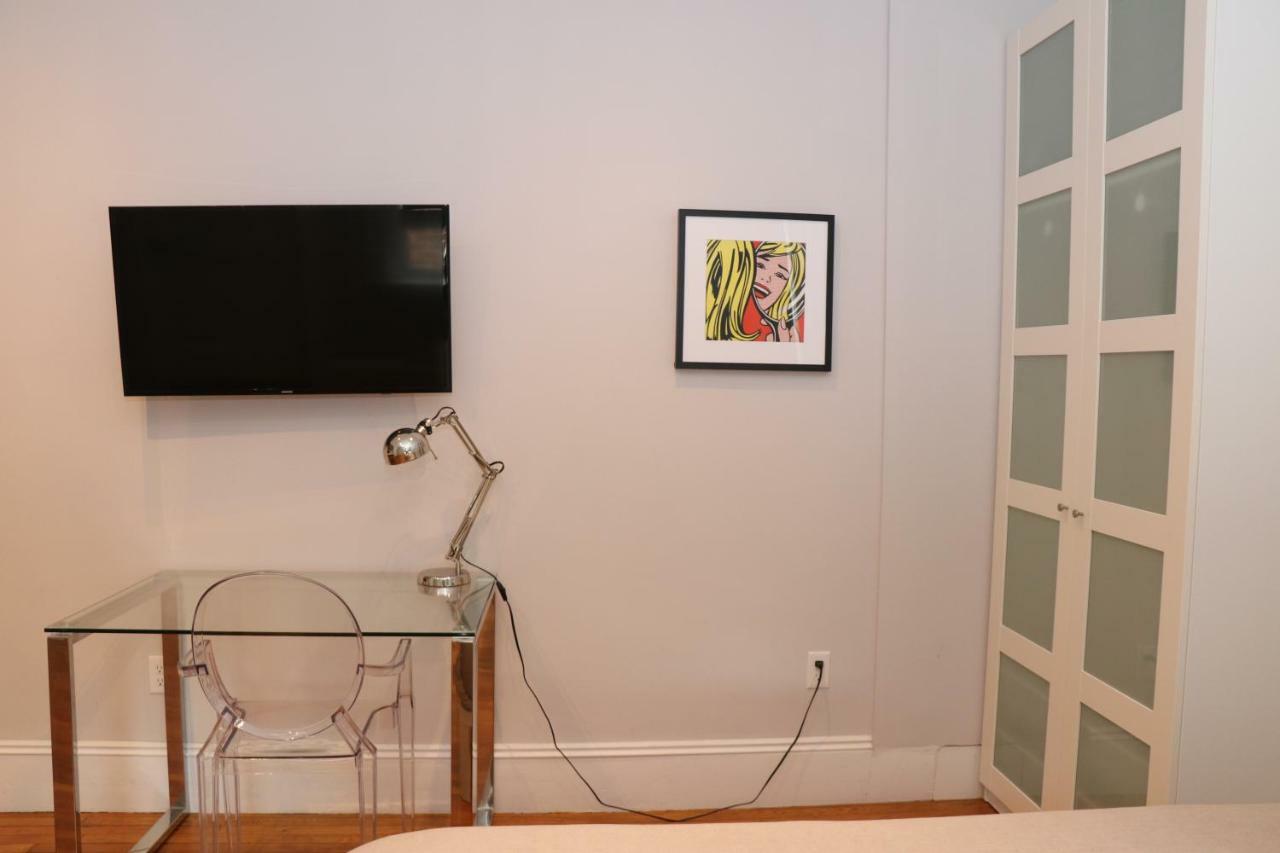 A Stylish Stay W/ A Queen Bed, Heated Floors.. #21 Brookline Exterior photo